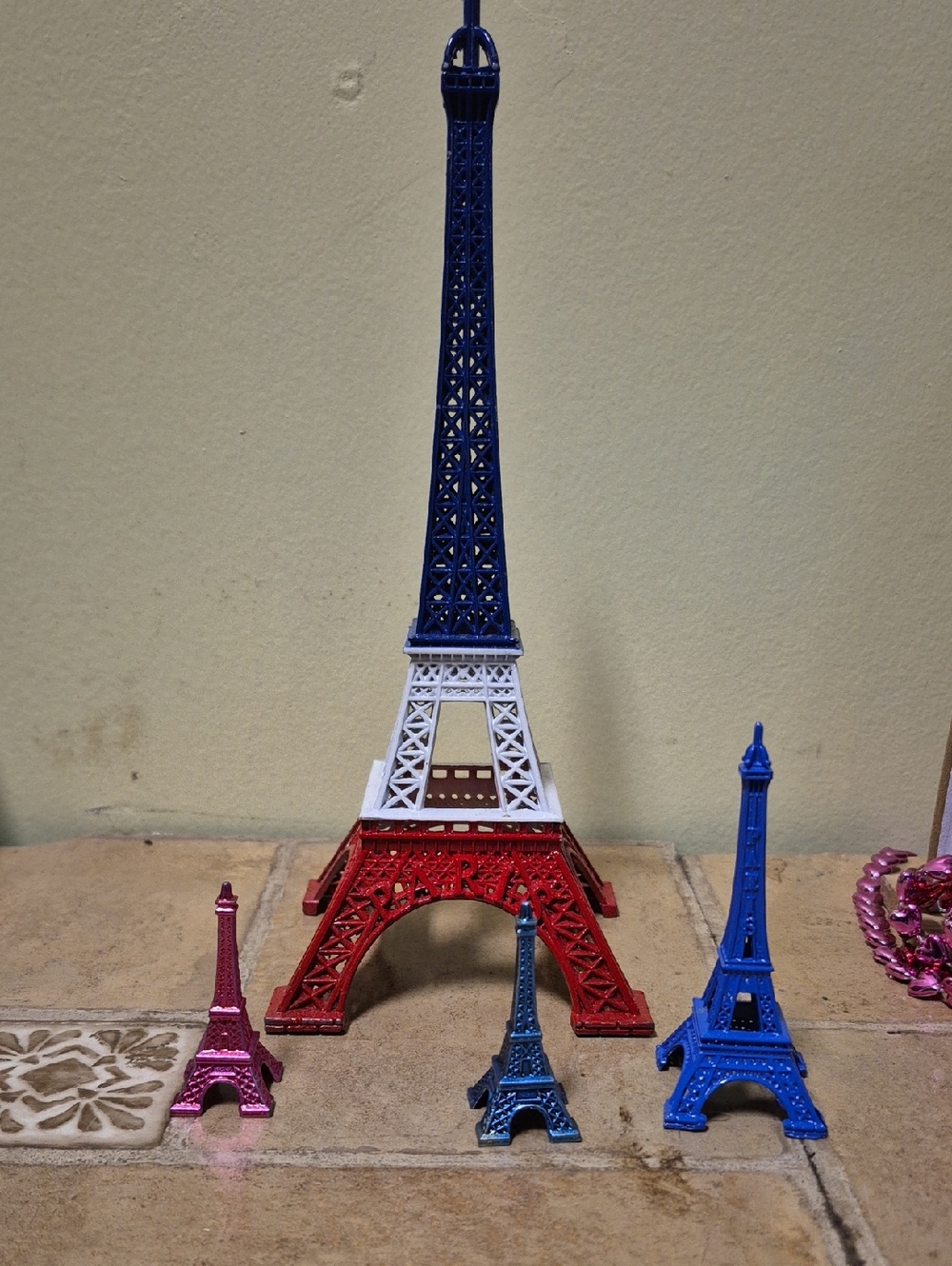 Tricolor Eiffel Tower Souvenir Set - Blue White Red